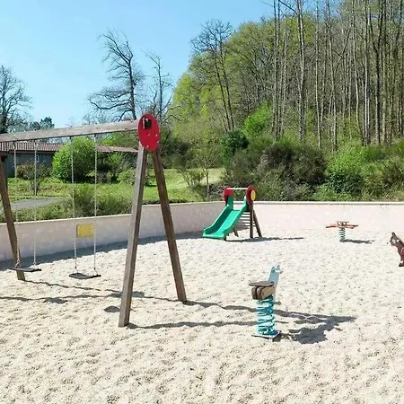 Alpesi faház 3 Etoiles - Piscine - Eebbie