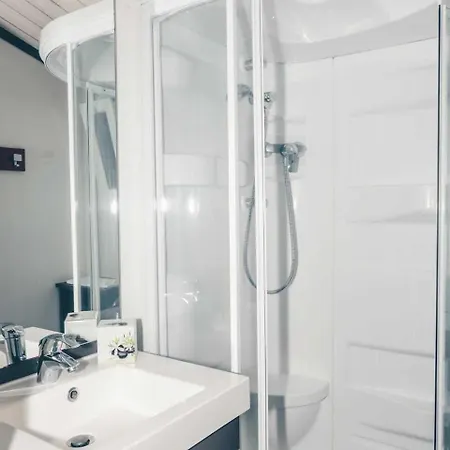 Chalet 3 Etoiles - Piscine - Eebbie *