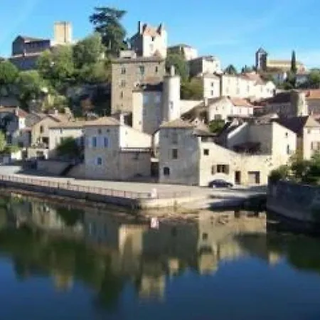 3 Etoiles - Piscine Chauffee A Flanc De Colline *