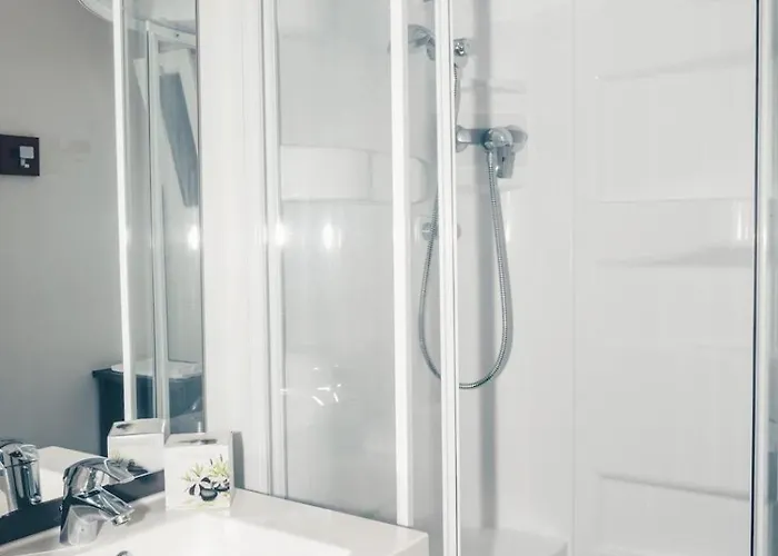 Alpehytte 3 Etoiles - Piscine - Eebbie Cazals (Lot)